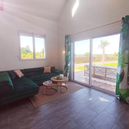 Holiday home Le Tropical Faremoutiers