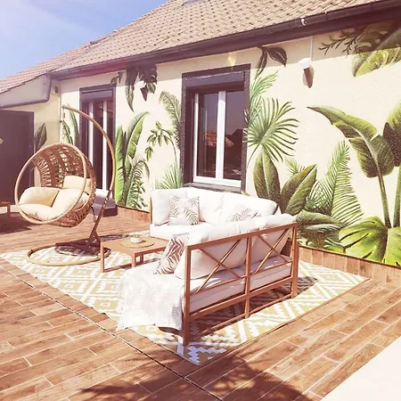 Holiday home Le Tropical Faremoutiers